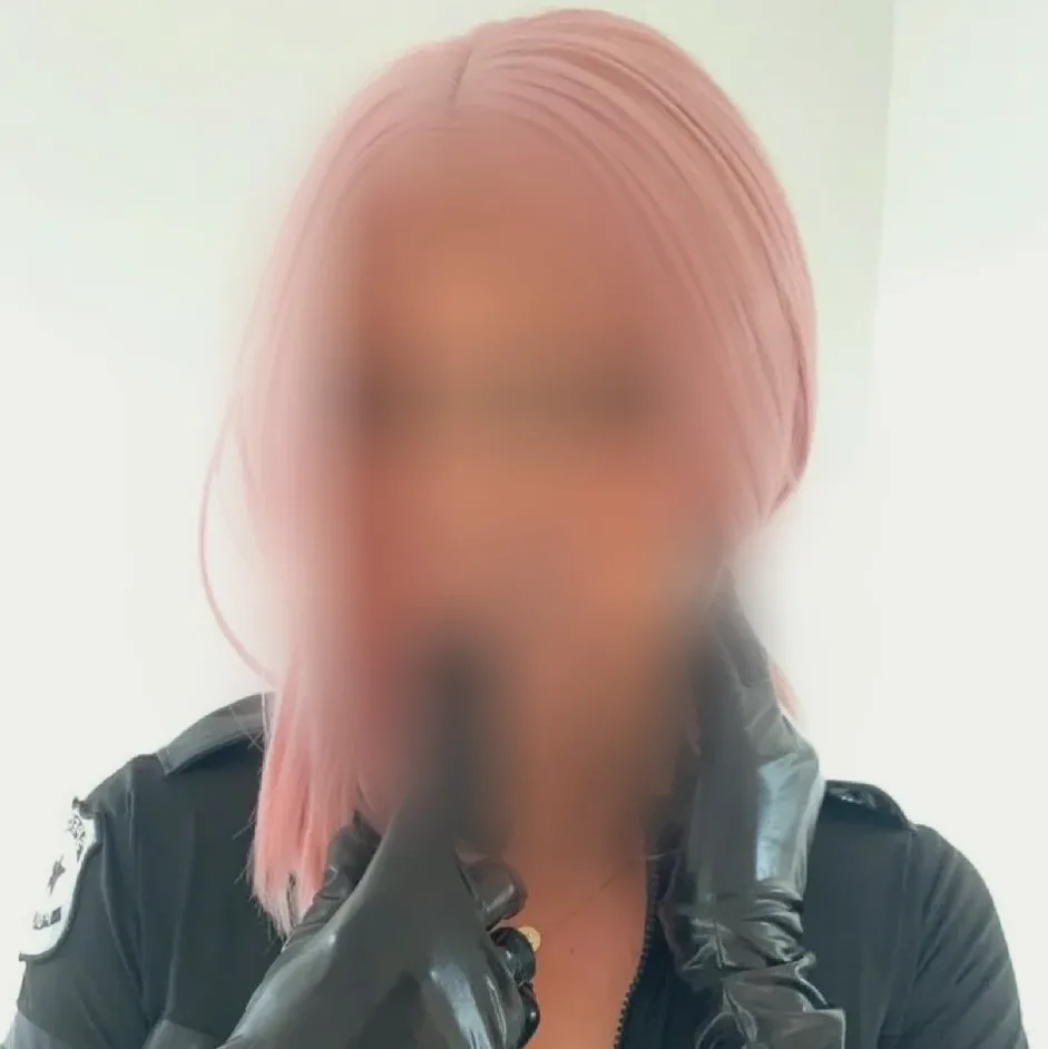 Hannah, 35